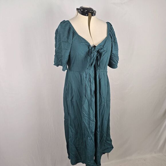 Bloomchic Dress Women's 1X Green On or Off Shoulder Knotted Midi Plus Size NWT - Picture 8 of 14